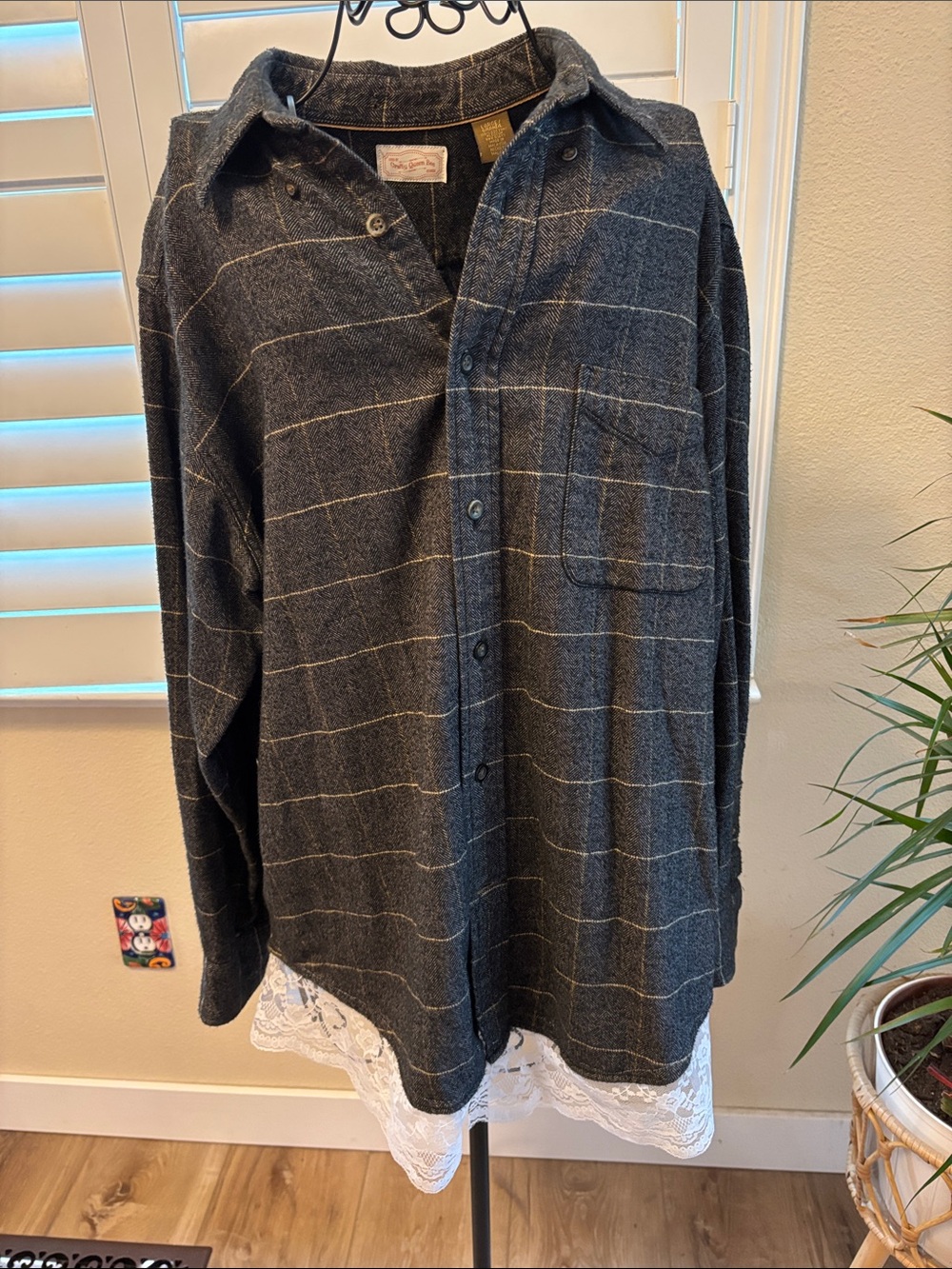 Handmade one of  kind Plaid flannel with Colorful Highland Cow Fringe Patch - Picture 5 of 8